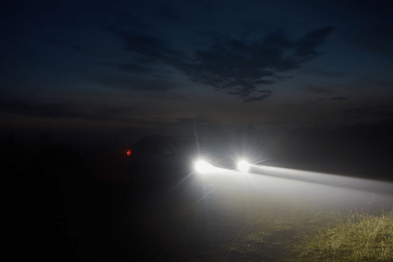 Adaptif Far Ne Demek? Adaptif Far Sistemi Nedir?